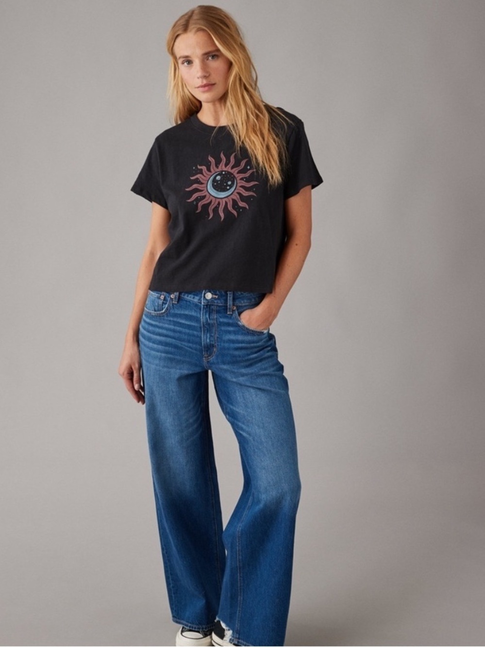 American Eagle Short Sleeve T Shirt Medium NWT